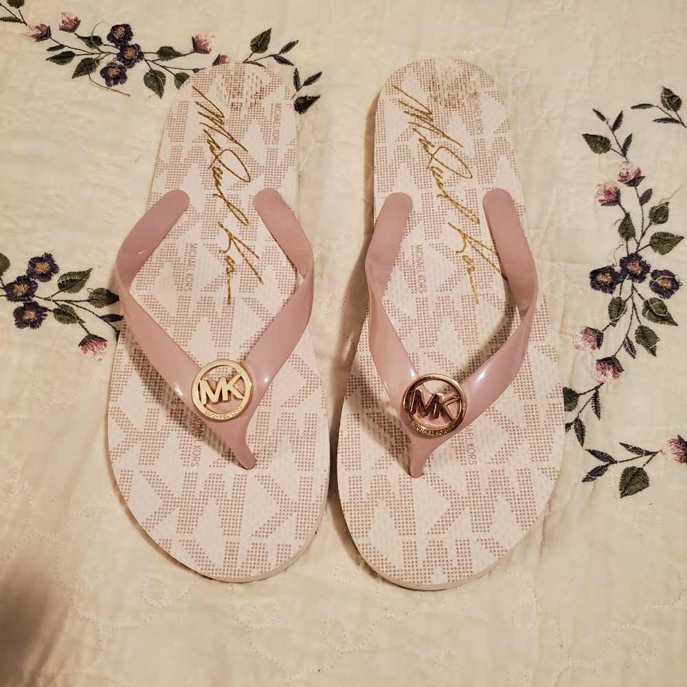 Michael Kors Pink Flip Flops Size 9
